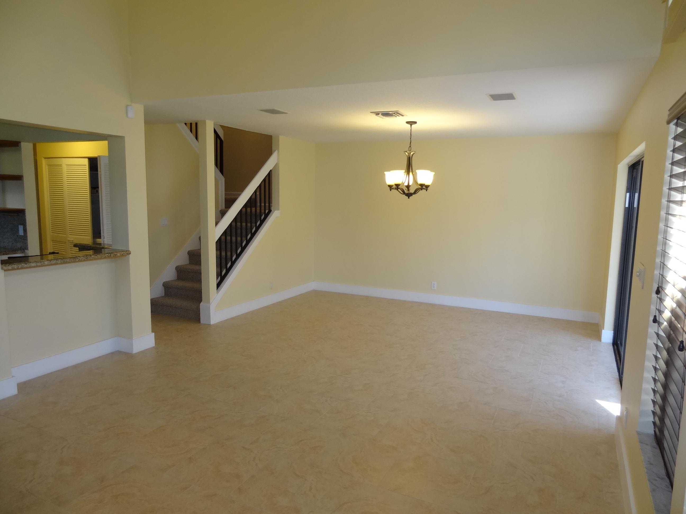 5544 Eton Court Boca Raton, FL 33486 - Photo 4 of 44 DSC02558