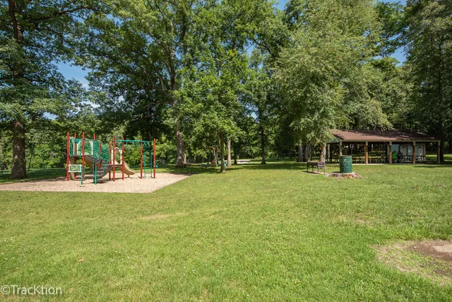 $74,900 | 36 Magnolia Drive, Putnam, IL 61560