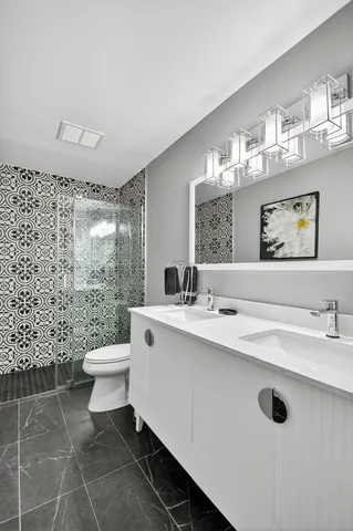 $334,000 | 6750 Versailles Court, Lake Worth, FL 33467