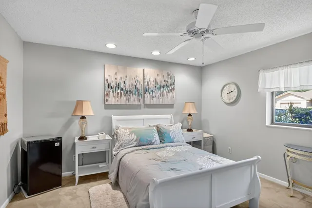 $334,000 | 6750 Versailles Court, Lake Worth, FL 33467