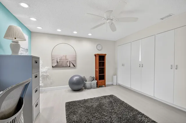 $334,000 | 6750 Versailles Court, Lake Worth, FL 33467