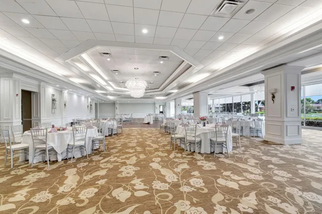 $334,000 | 6750 Versailles Court, Lake Worth, FL 33467