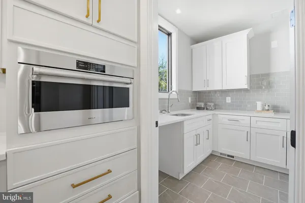 $3,099,999 | 1715 Maxwell Court, McLean, VA 22101