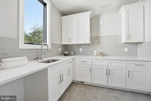 $3,099,999 | 1715 Maxwell Court, McLean, VA 22101