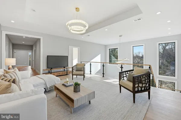 $3,099,999 | 1715 Maxwell Court, McLean, VA 22101