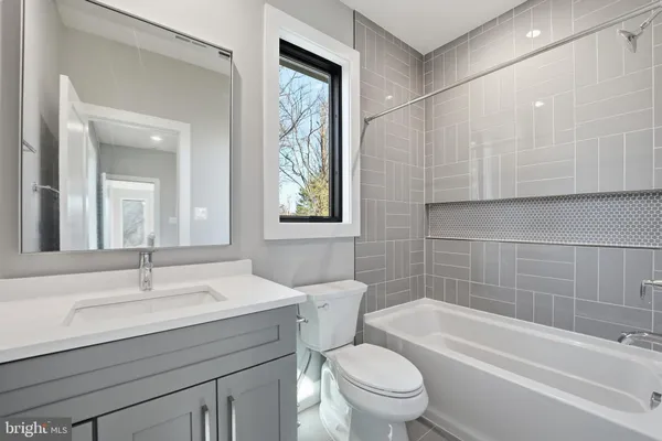 $3,099,999 | 1715 Maxwell Court, McLean, VA 22101