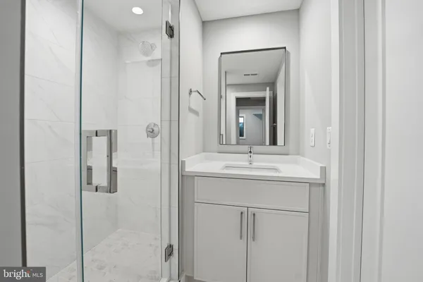 $3,099,999 | 1715 Maxwell Court, McLean, VA 22101