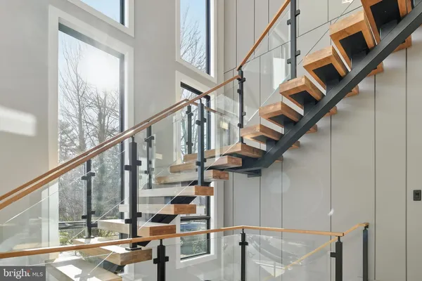 $3,099,999 | 1715 Maxwell Court, McLean, VA 22101