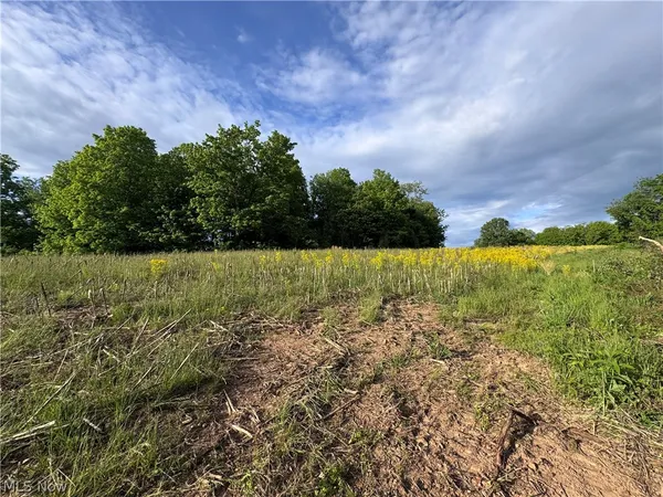 $108,900 | Hill Road, Unit 11, Waterford, OH 45786