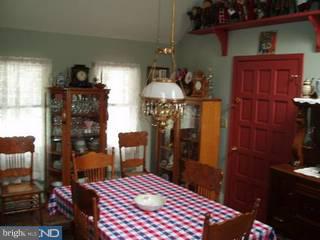 48 Rambler Lane Levittown, PA 19055 - Photo 5 of 6