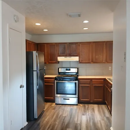 $1,450 | 5434 Parkridge Drive, Houston, TX 77053