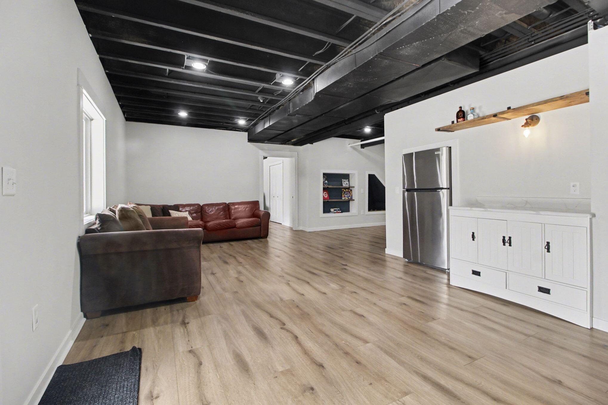 10520 River Edge Road Saline, MI 48176 - Photo 20 of 36 023_file_4423