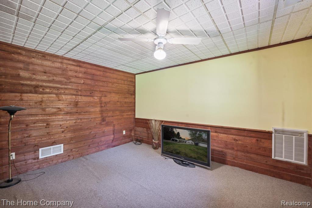 13890 Island Lake Road Chelsea, MI 48118 - Photo 36 of 66 Gallery Image 36