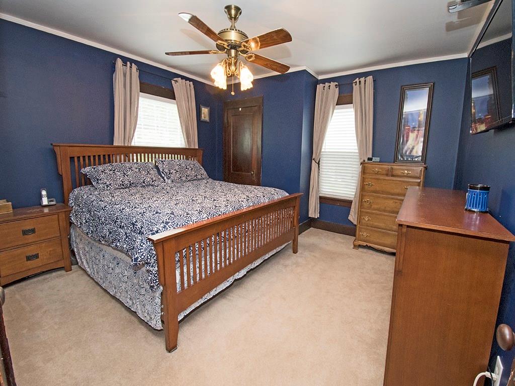 4480 Rodenbaugh Avenue Pittsburgh, PA 15214 - Photo 7 of 10 Generous sized Master on upper level offers His and Her closets!