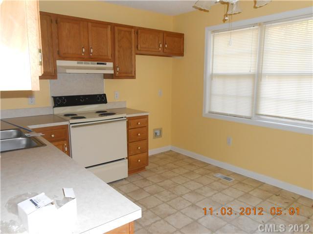 757 Firecrest Street Southeast Concord, NC 28025 - Photo 2 of 9