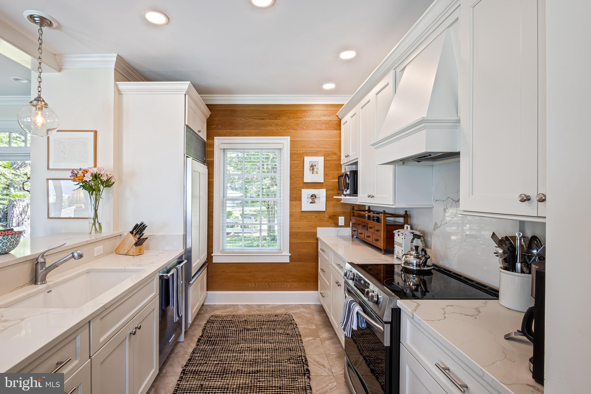 24878 West Ferry Neck Road Royal Oak, MD 21662 - Photo 23 of 74 Kitchen with custom cabinetry and