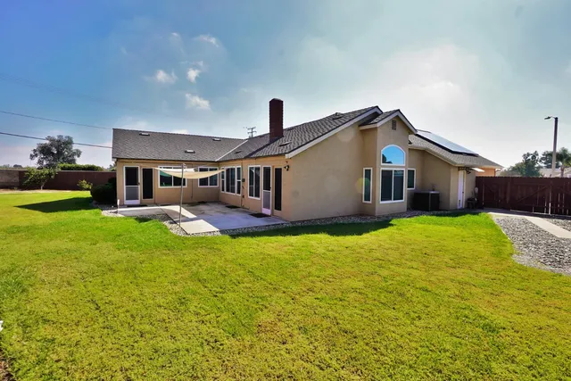 $413,000 | 3215 Holly Court, Hanford, CA 93230