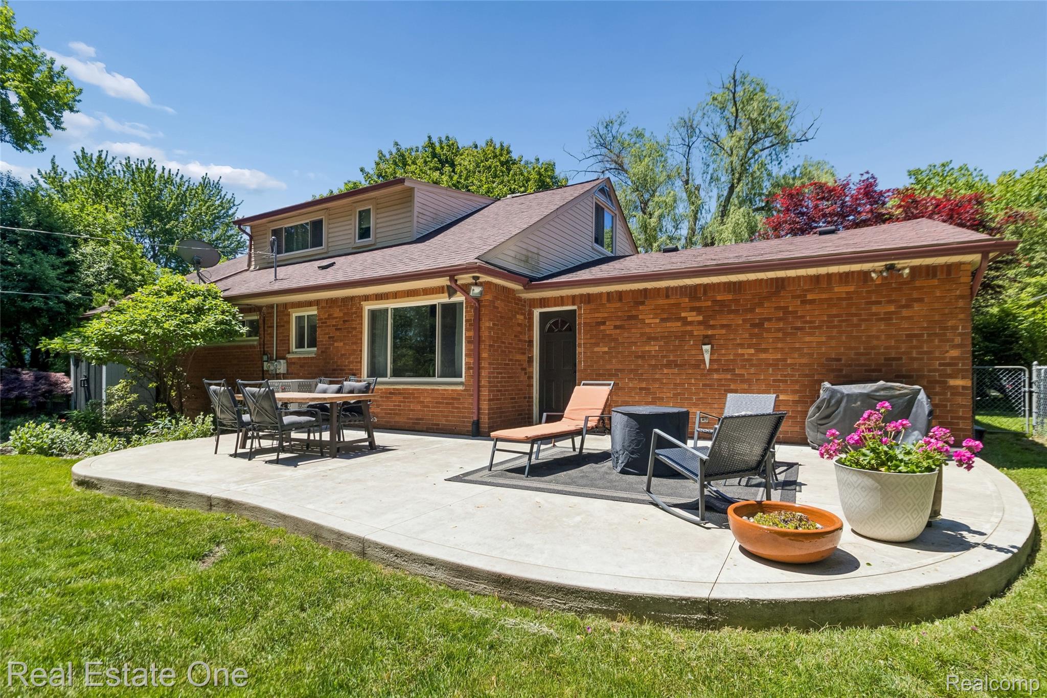 2189 Devonshire Road Bloomfield Hills, MI 48302 - Photo 50 of 50 Expansive concrete patio offering generous outdoor living space