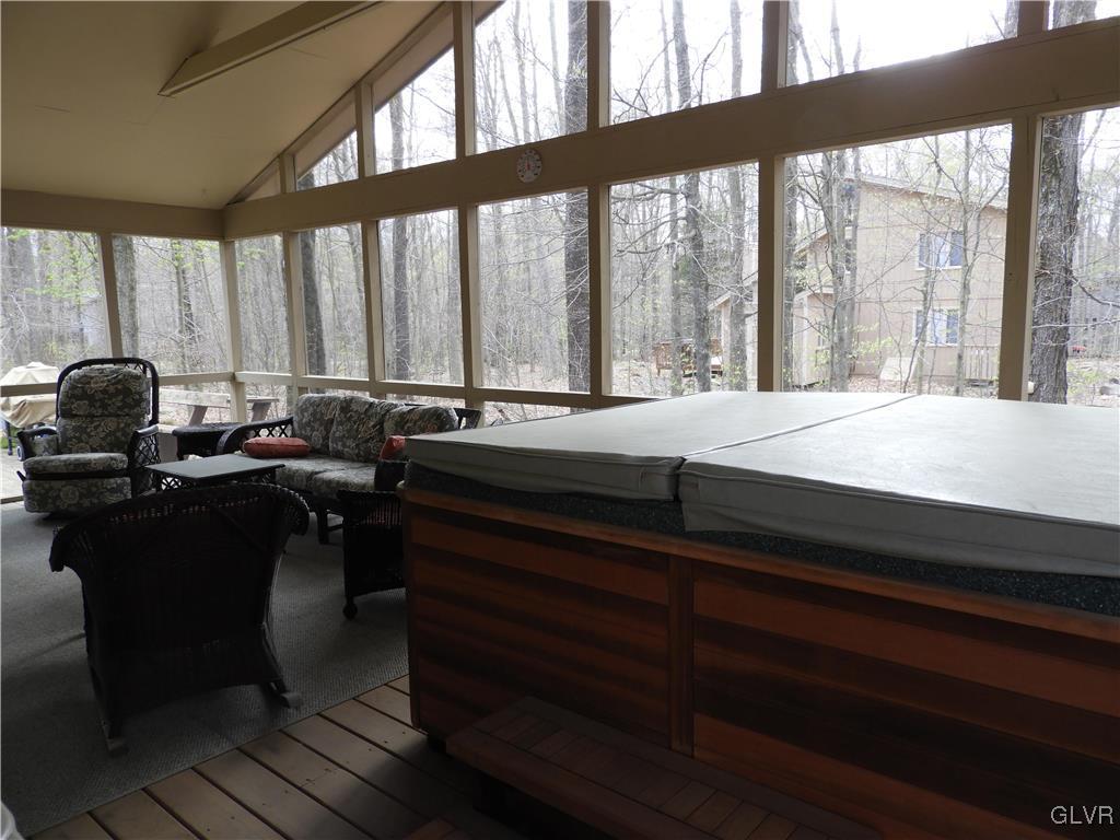 2131 Blue Ox Road Pocono Pines, PA 18350 - Photo 13 of 46 Gallery Image 13