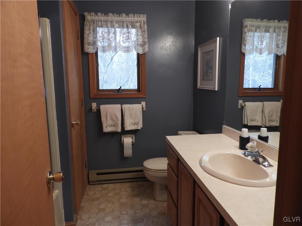 2131 Blue Ox Road Pocono Pines, PA 18350 - Photo 33 of 46 Gallery Image 33