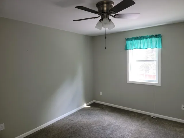 $1,450 | 345 Lake Street, Unit 3, Bristol, NH 03222