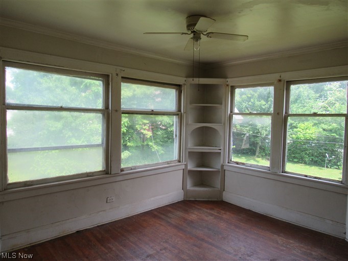 2071 Alton Road Cleveland, OH 44112 - Photo 28 of 35