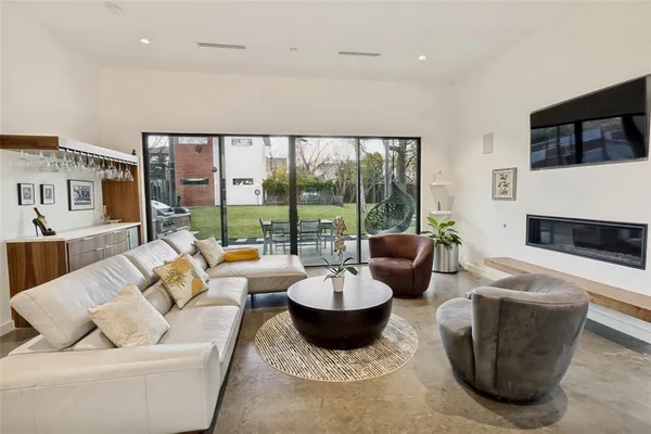 $15,000 | 5343 Bonita Avenue, Dallas, TX 75206