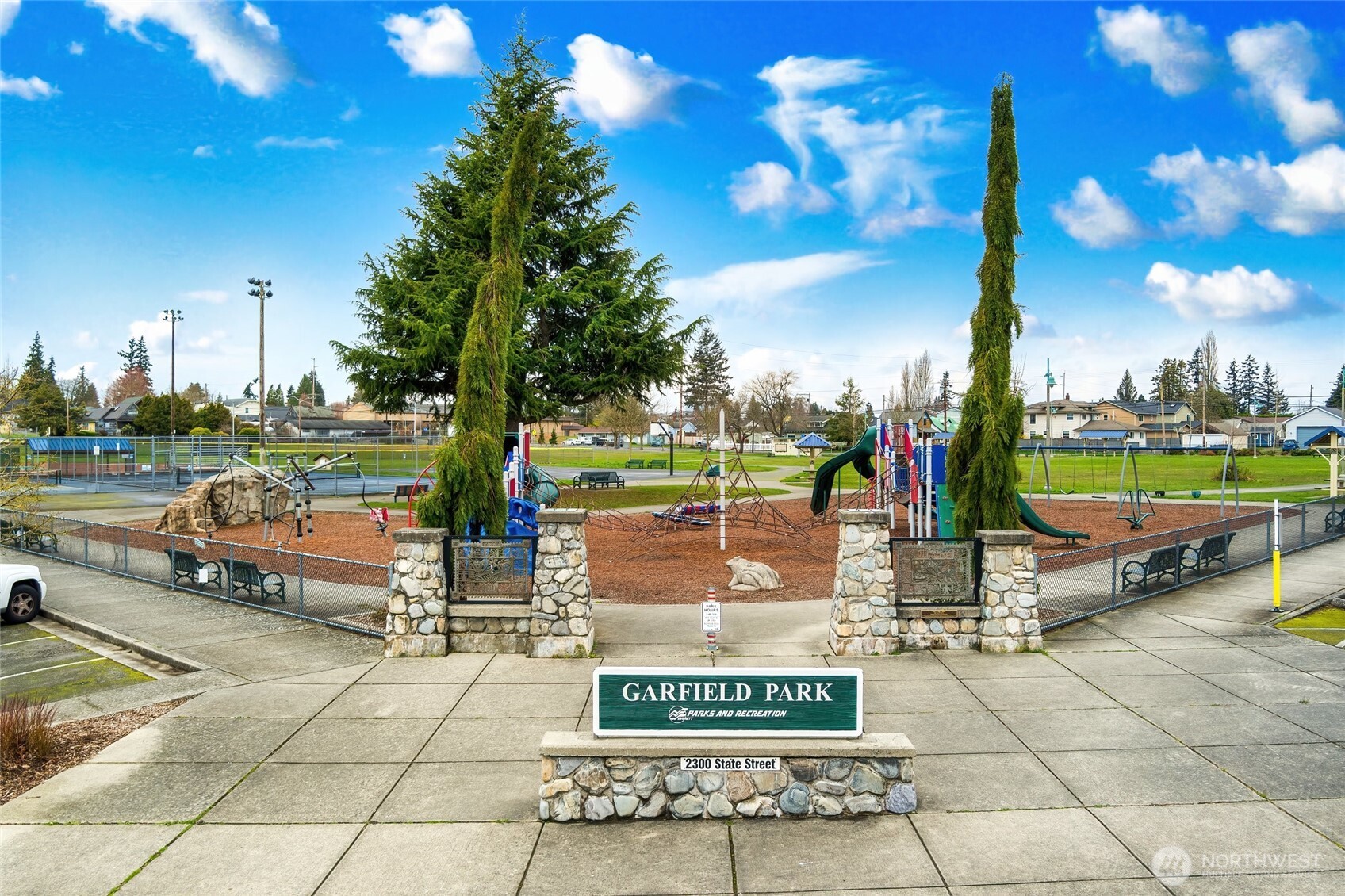 2418 Chestnut Street Everett, WA 98201 - Photo 32 of 34