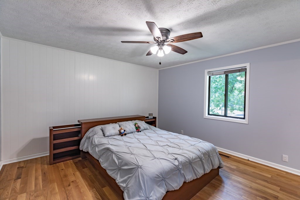94 Brer Rabbit Trail Jasper, GA 30143 - Photo 26 of 37 a bedroom with a bed and a window