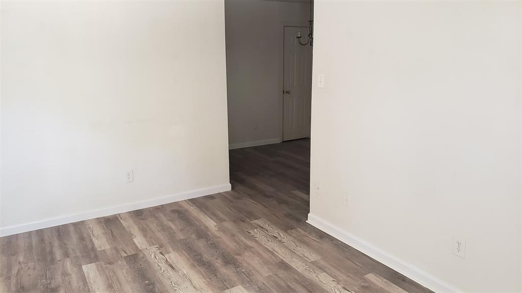 2111 R. W. Bivens Lane Fort Worth, TX 76105 - Photo 4 of 10