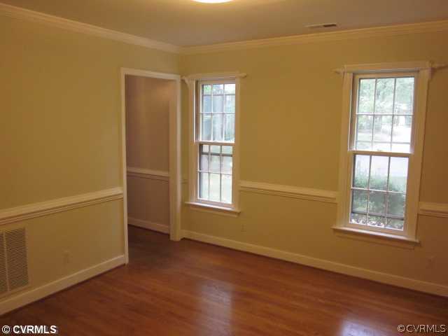 5800 Oak Knoll Road Midlothian, VA 23112 - Photo 5 of 9 Dining Room