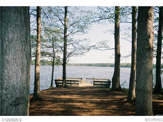 5800 Oak Knoll Road Midlothian, VA 23112 - Photo 8 of 9 Waterfront/Dock/Pier