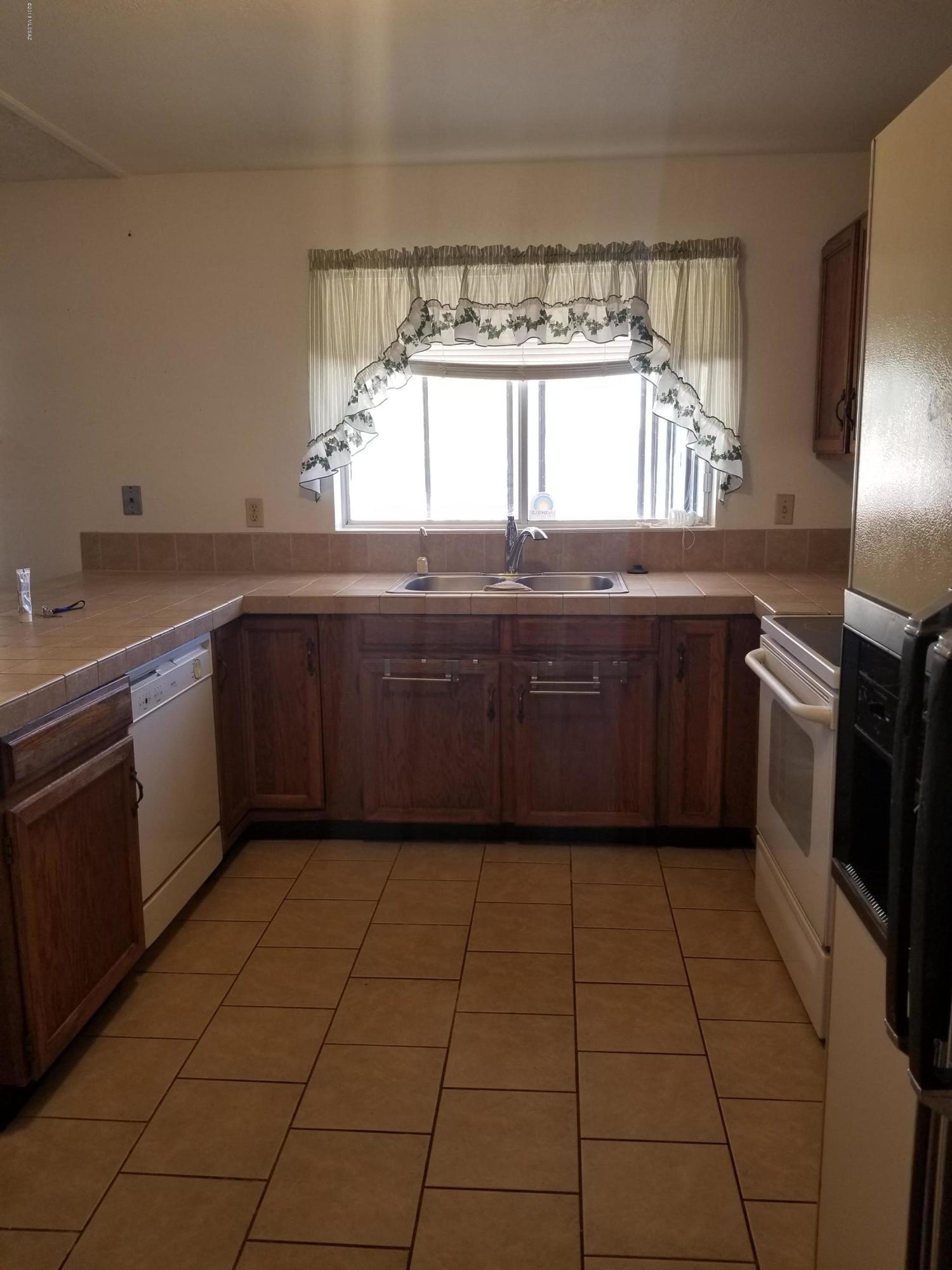 7900 North Oldfather Road Tucson, AZ 85741 - Photo 18 of 40