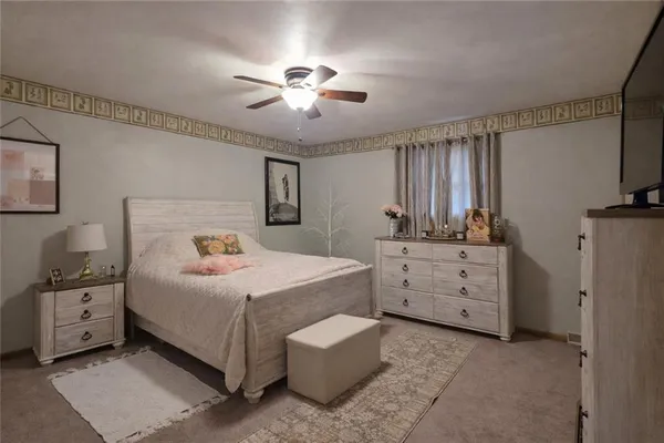 $375,000 | 502-507 Linden Avenue, Saltsburg, PA 15681