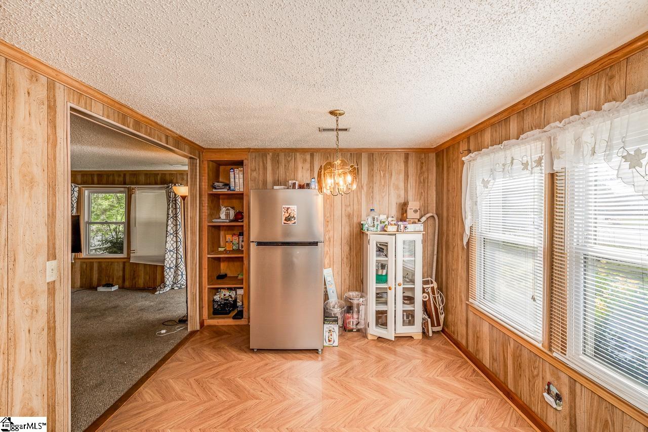 1101 East Georgia Road Simpsonville, SC 29681 - Photo 23 of 26 Gallery Image 23