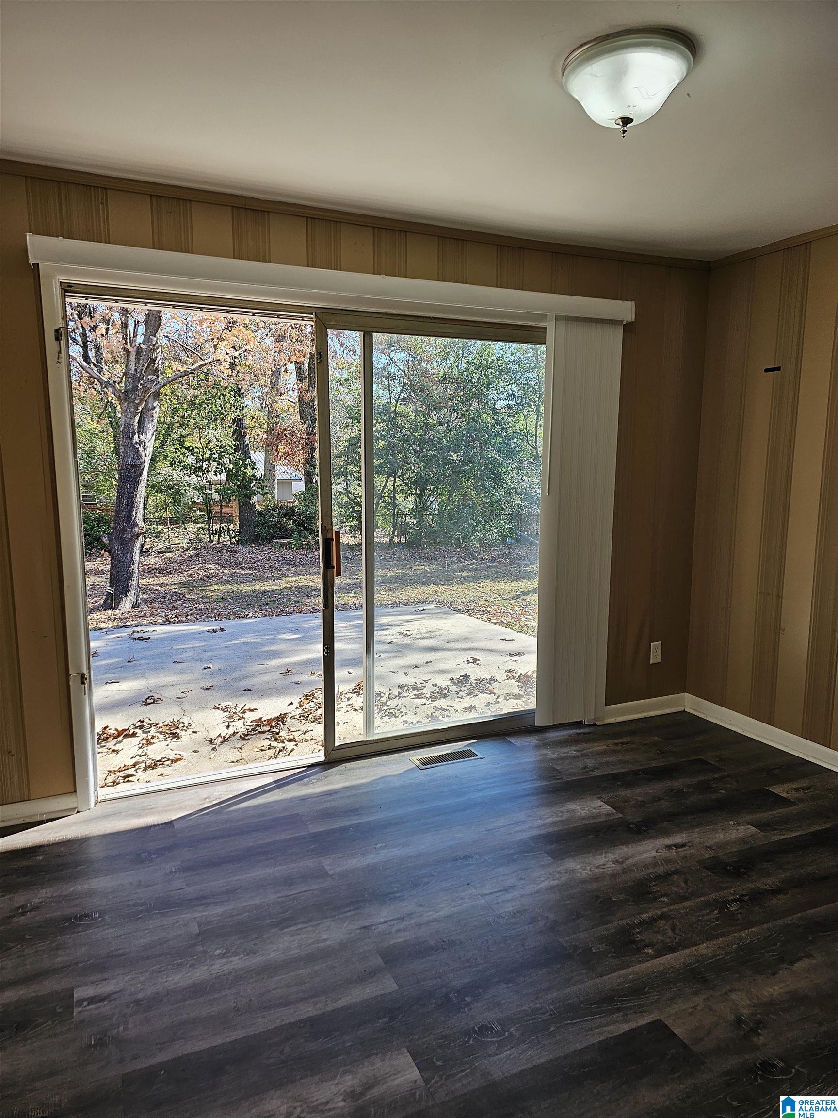 1617 4th Way Northwest Center Point, AL 35215 - Photo 10 of 27