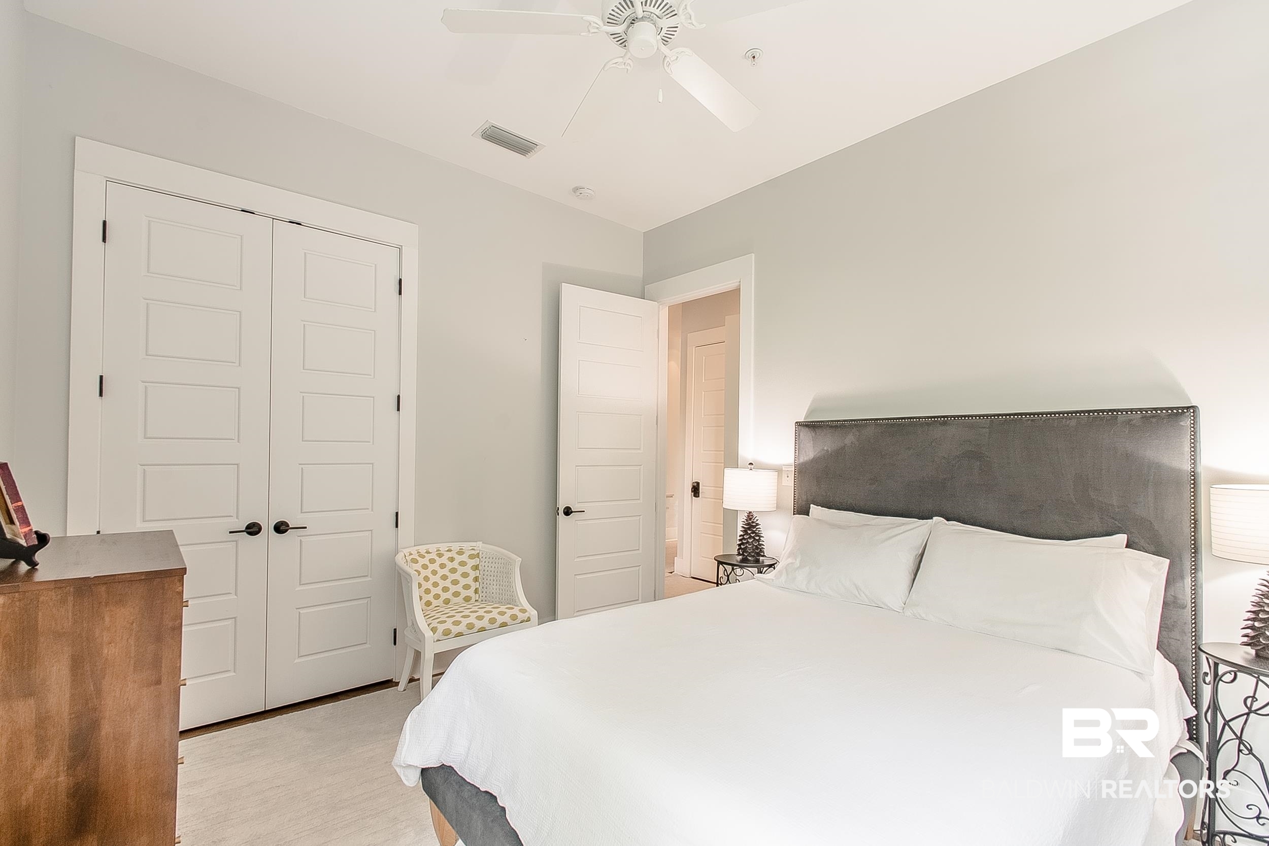 6 Minnich Court Fairhope, AL 36532 - Photo 29 of 50 Guest bedroom