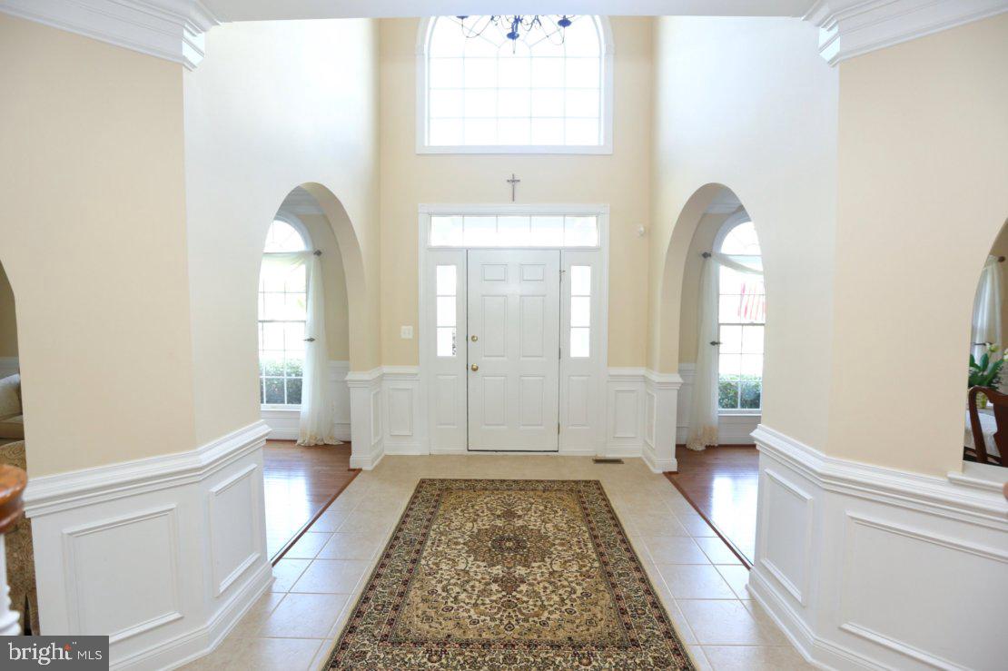 42556 Flemming Drive Chantilly, VA 20152 - Photo 43 of 84 MAIN ENTRANCE AND FOYER