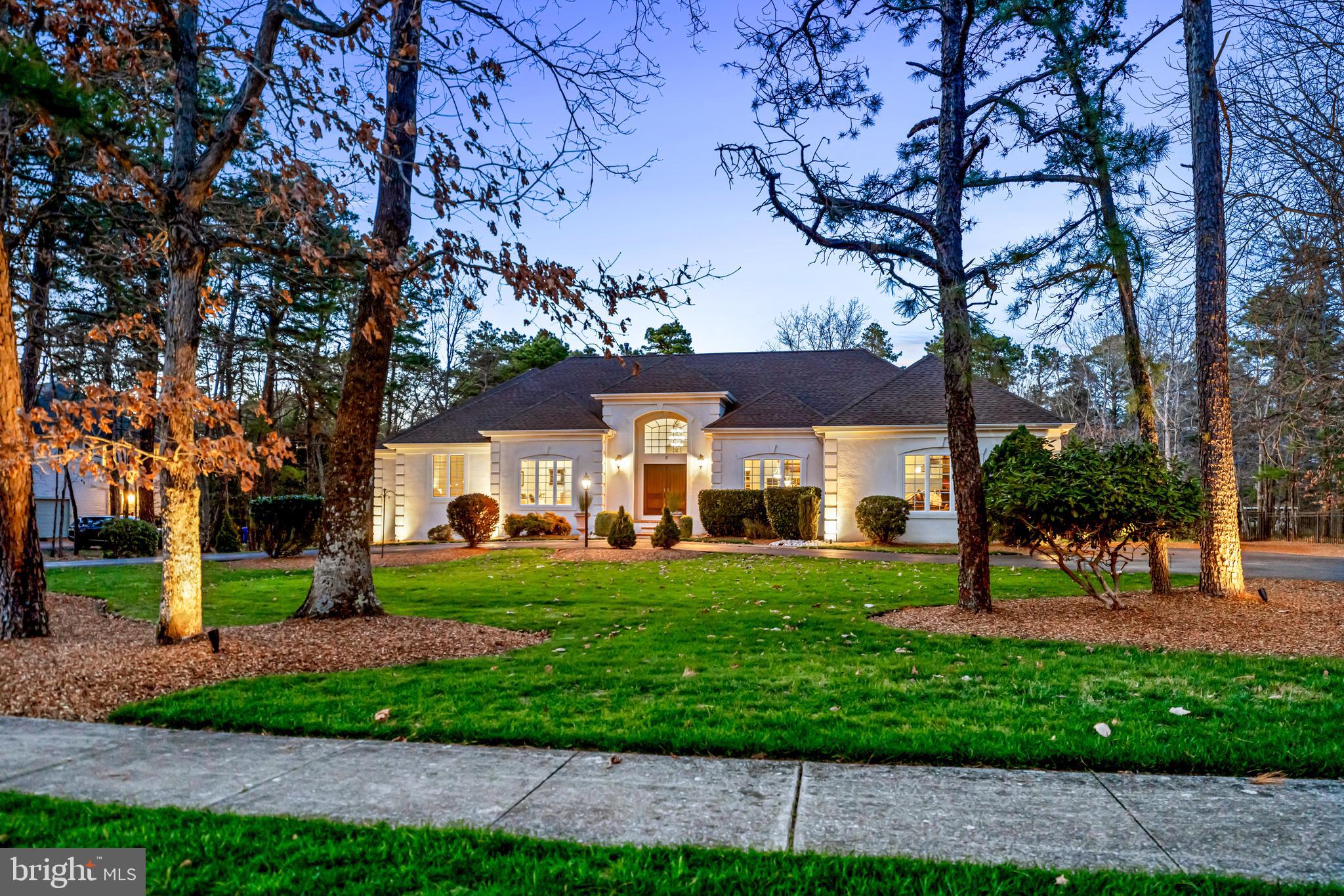 8 Somerton Square Medford, NJ 08055 - Photo 4 of 103