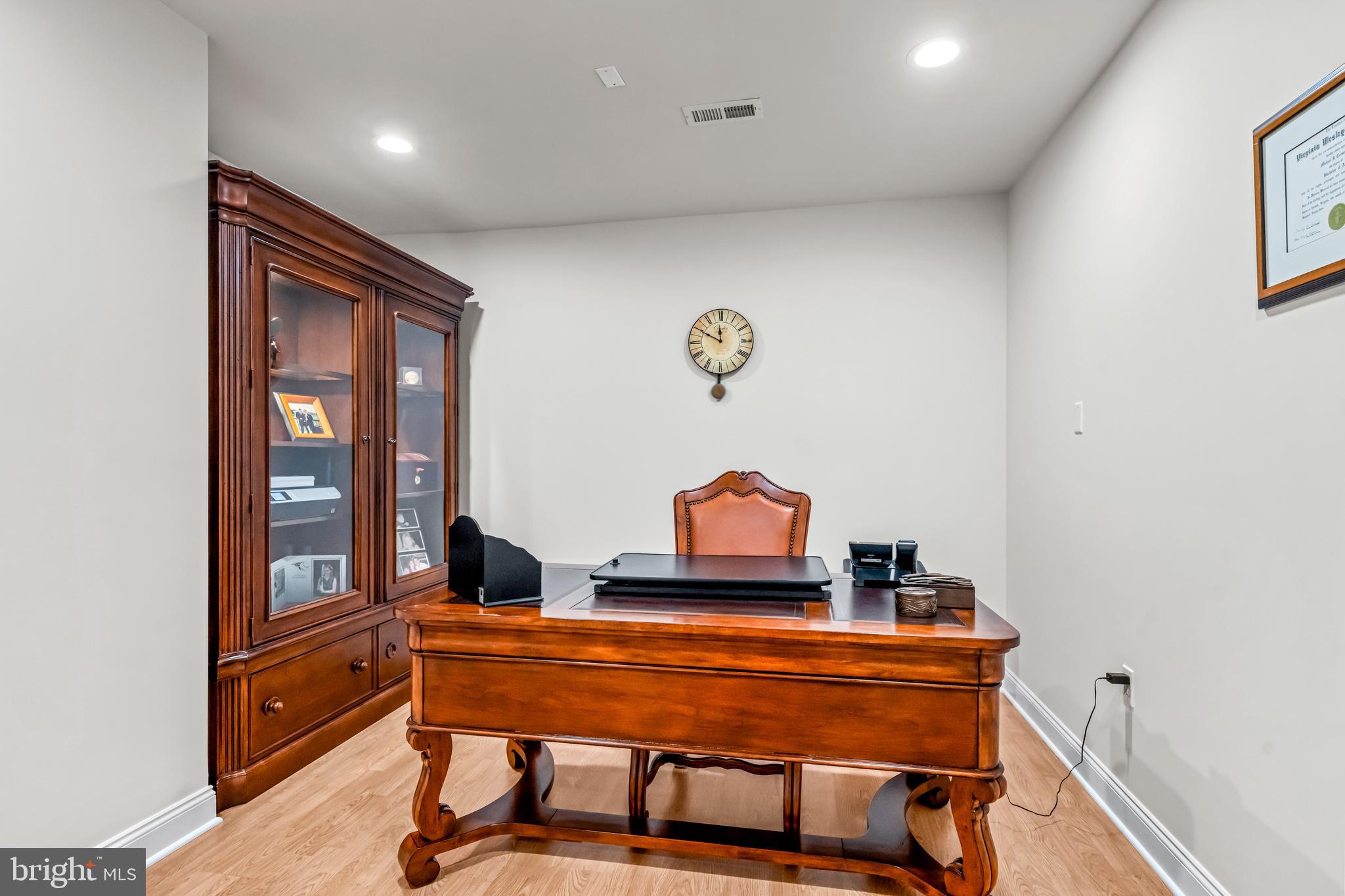 8 Somerton Square Medford, NJ 08055 - Photo 74 of 103