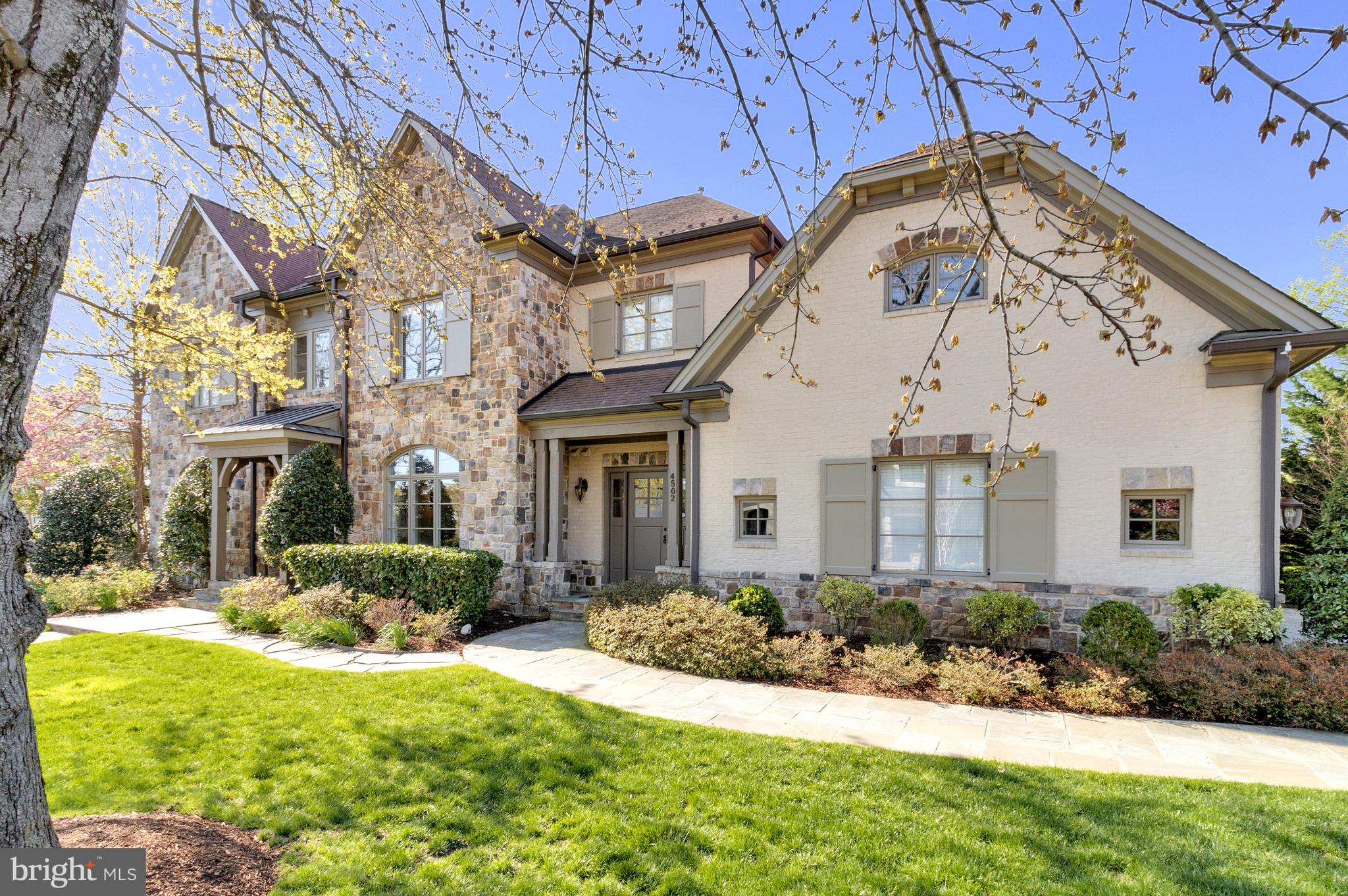 4502 32nd Road North Arlington, VA 22207 - Photo 3 of 57 a front view of a house with a yard