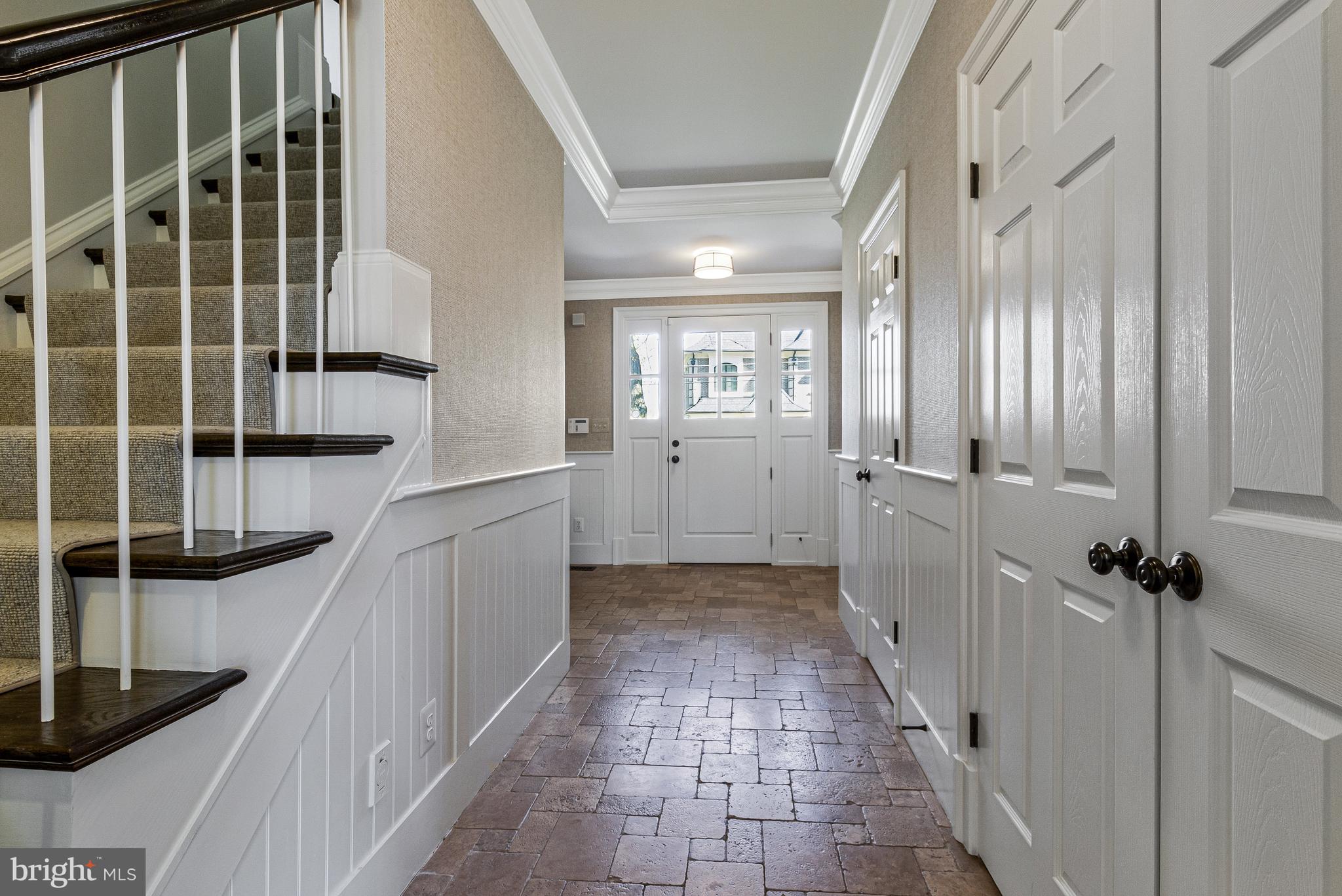 4502 32nd Road North Arlington, VA 22207 - Photo 42 of 57 a view of a walk in closet