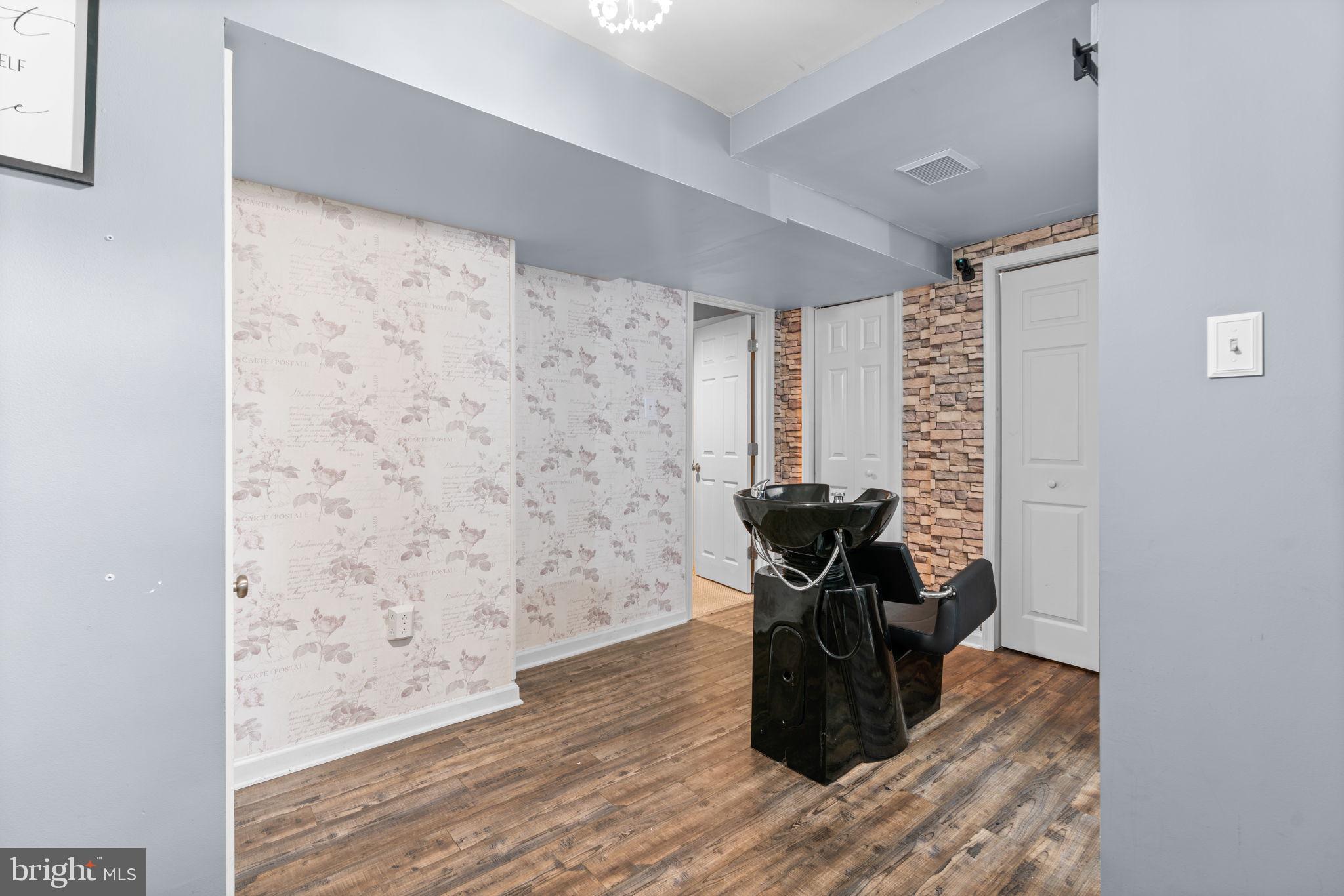 7535 Knoll Acres Road Hanover, MD 21076 - Photo 34 of 43 Bonus Room