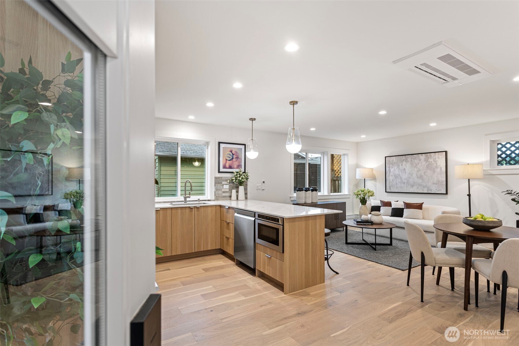 8003 25th Avenue Northwest Seattle, WA 98117 - Photo 3 of 25