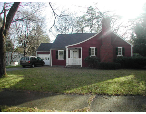6 Nobscot Road Wellesley, MA 02482 - Photo 1 of 11