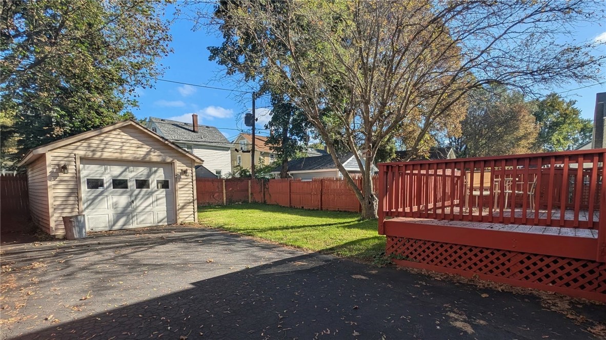 136 Weston Road Rochester, NY 14612 - Photo 22 of 24 Gallery Image 22