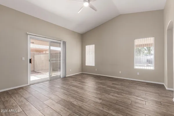 $2,595 | 1522 South Dove Street, Gilbert, AZ 85233