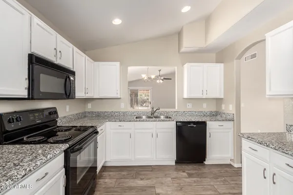 $2,595 | 1522 South Dove Street, Gilbert, AZ 85233