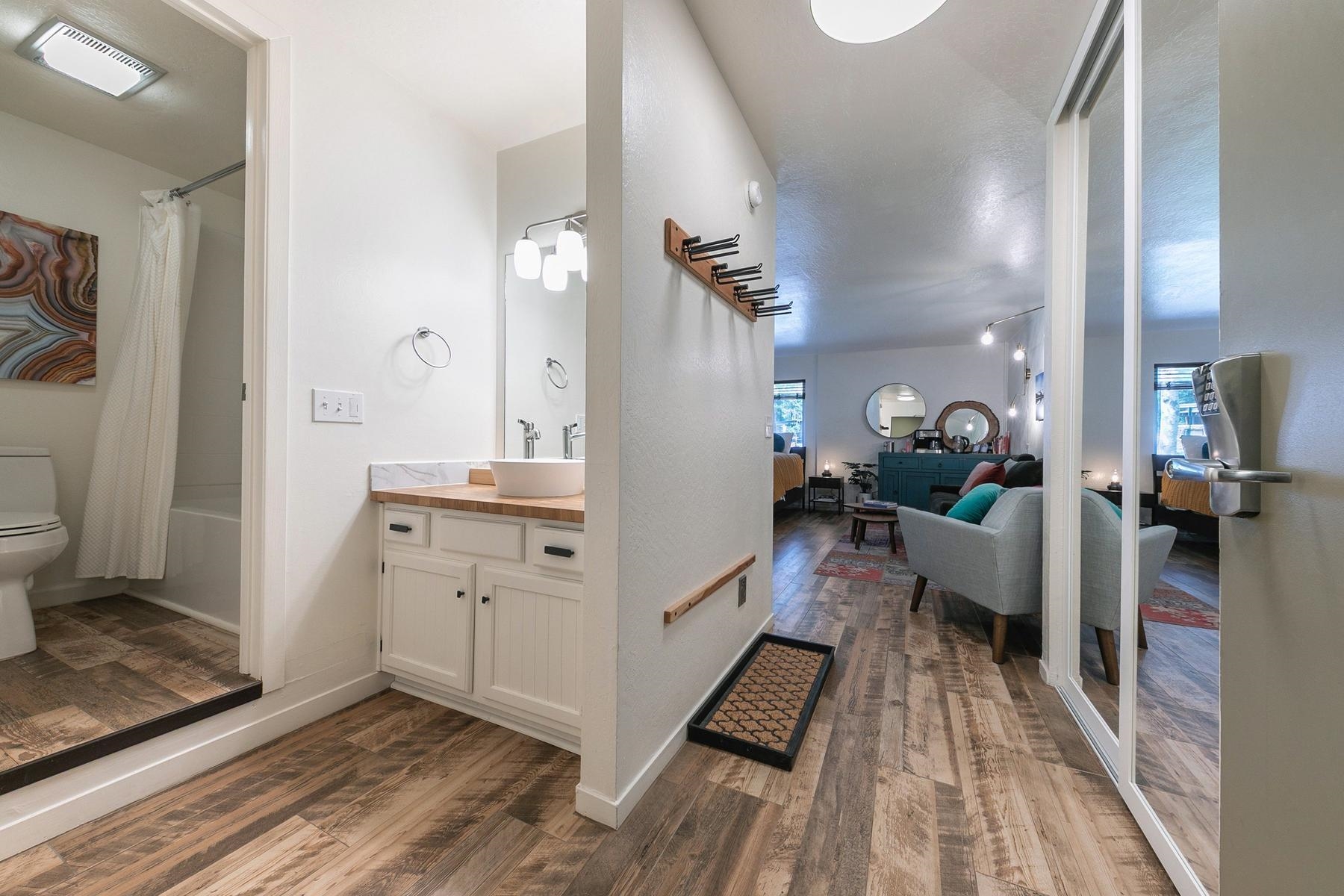 15775 Donner Pass Road, Unit 114 Truckee, CA 96161 - Photo 11 of 25