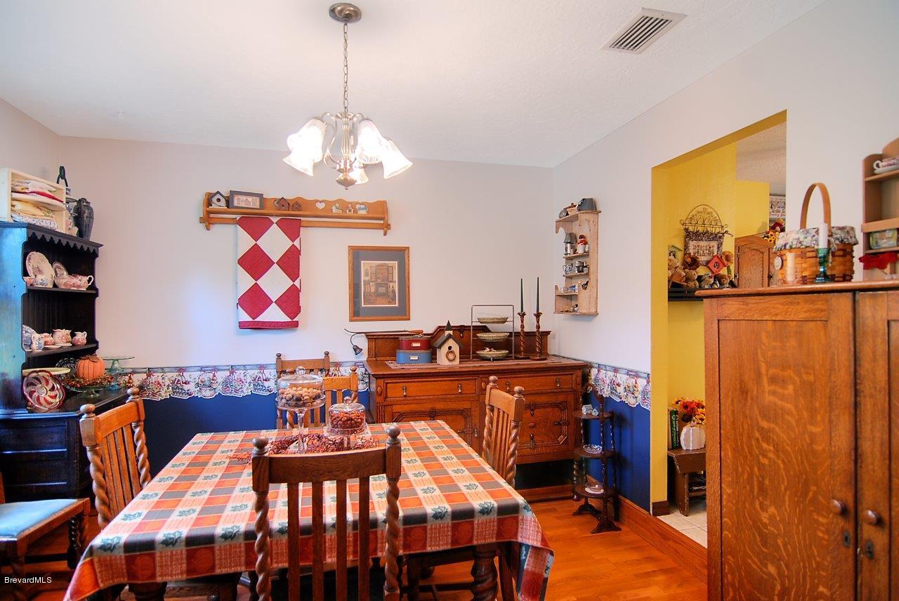 4566 Mustang Road Melbourne, FL 32934 - Photo 2 of 14 dining (18)